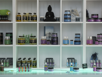 Nuworld Botanicals opens in Oakville