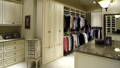 DECOR: A Dream Closet