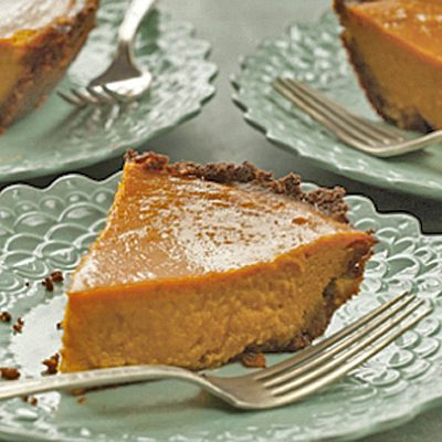 Coconut Gingersnap Sweet Potato Pie