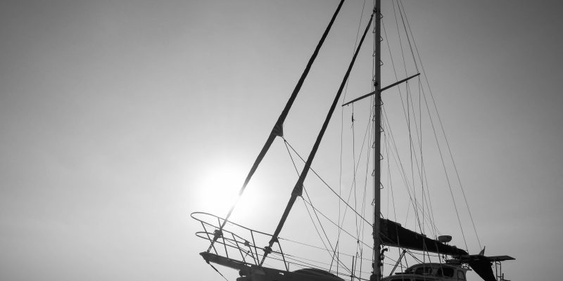 Connoisseur — Sailing Yachts