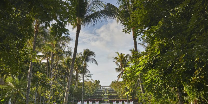 Golfing in the Tropics